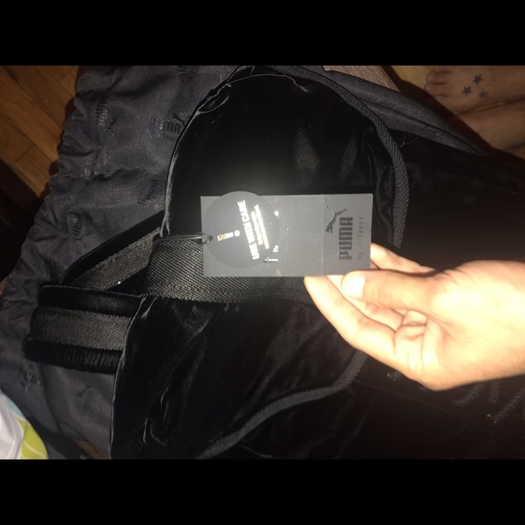 Fenty x puma back pack - Picture 5 of 8